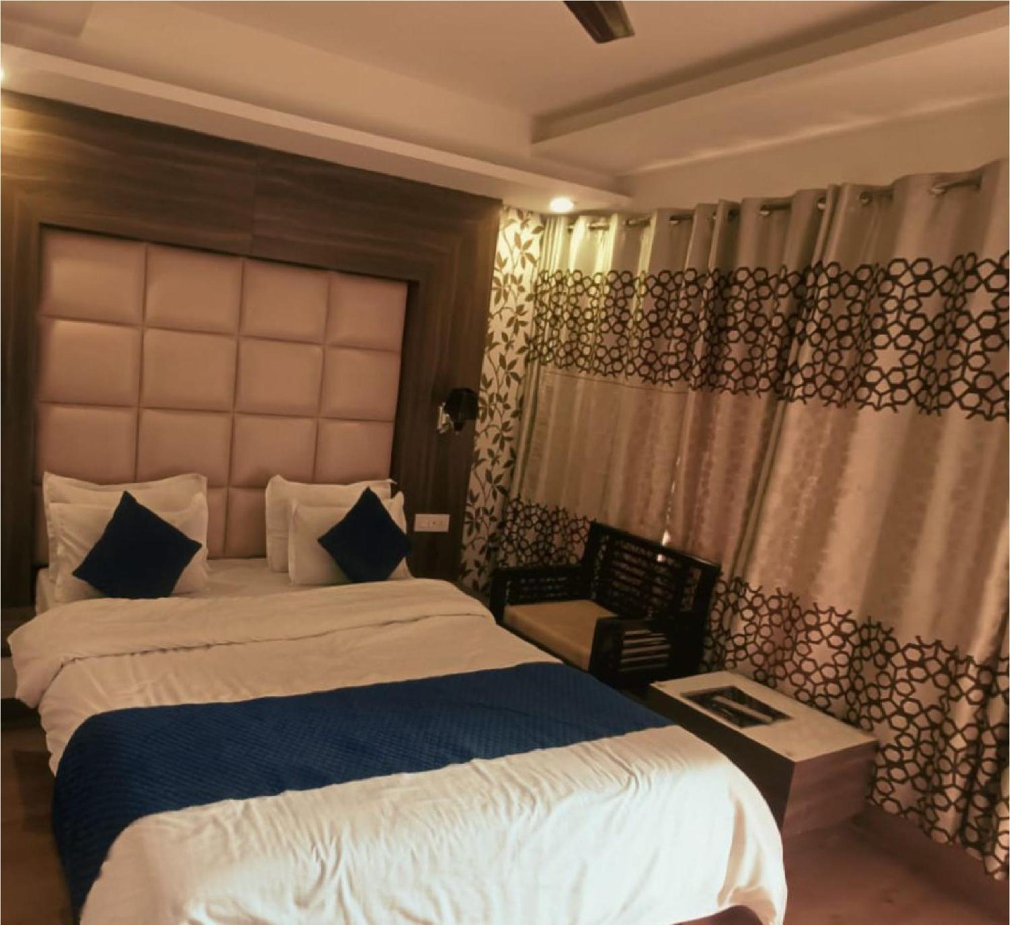 Hotel Wild Rose - Dalhousie Buitenkant foto